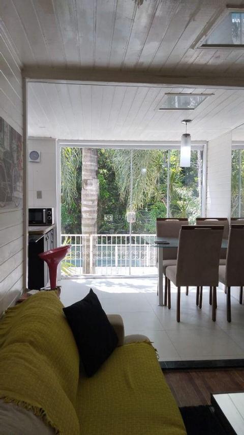 Casa para alugar em Vinhedo, Marambaia, com 3 suítes, com 150 m², Condomínio Estância Marambaia